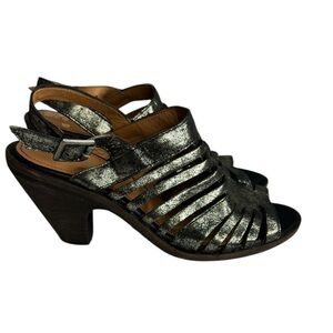 TRASK Ankle Strap Silver Leather Sandals Size 7